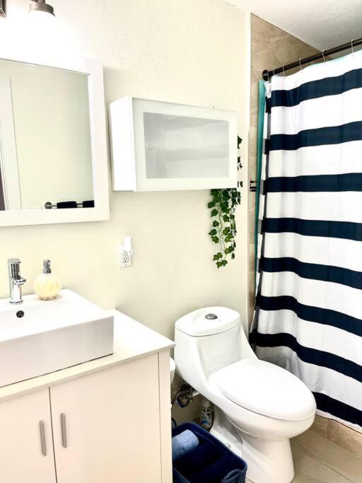 Central Nautical Themed 4 Bed 2 Bath Home Fort Lauderdale Exterior foto
